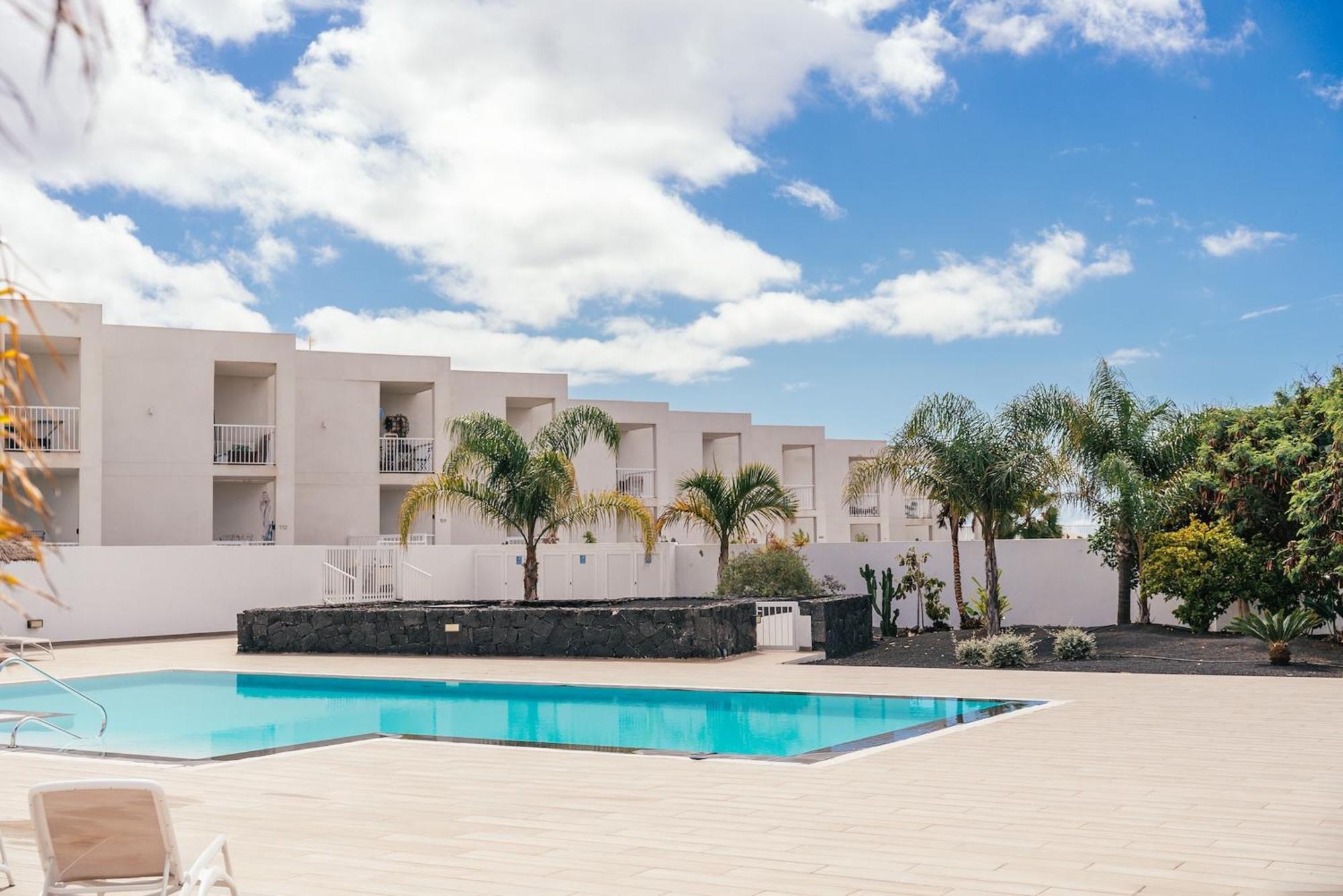 Appartamento Piso tranquilo,piscina comunitaria.Zona turística Costa Teguise Esterno foto